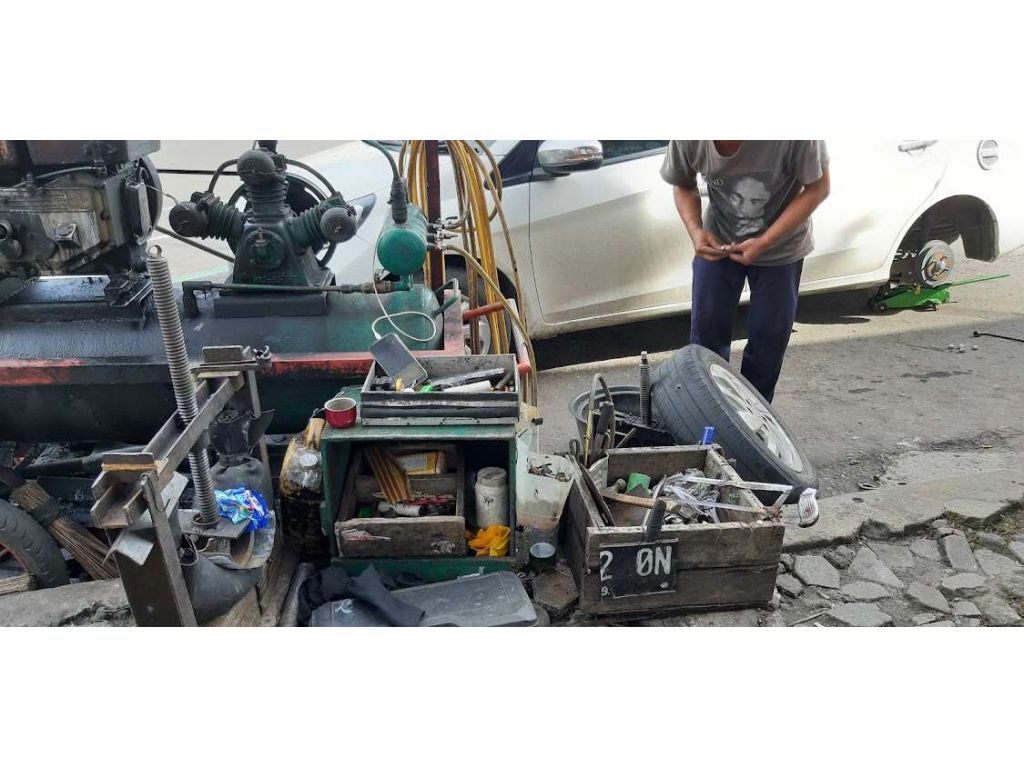 Tambalban 24jam warung pelem