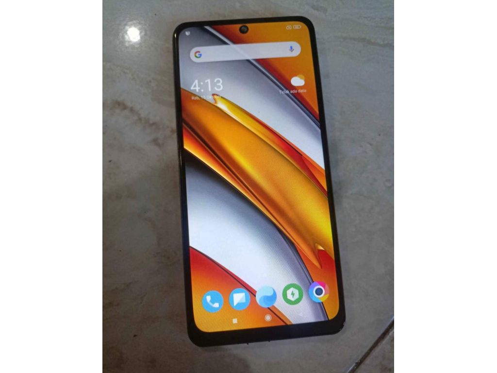 Poco f3 6/128